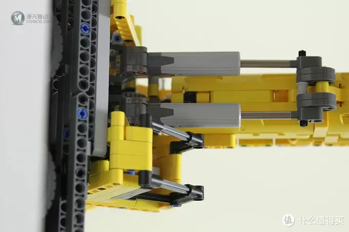我的LEGO之旅 篇五：LEGO 乐高 2013年科技旗舰42009