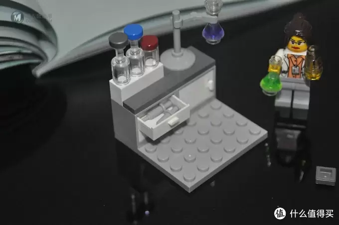 单反毁一生，LEGO穷三代 篇二十九：【ebay好物分享会】LEGO IDEAS 21110 Research Institute 研究室