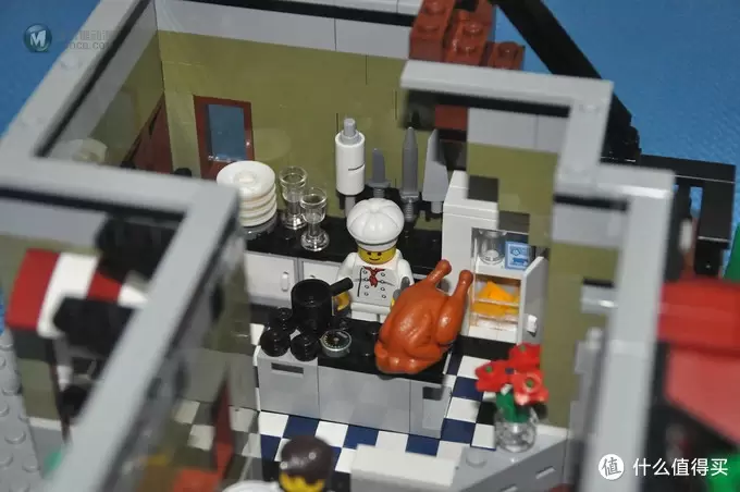 单反毁一生，LEGO穷三代 篇二十二：LEGO 街景系列 10243 Parisian Resturant  巴黎餐厅