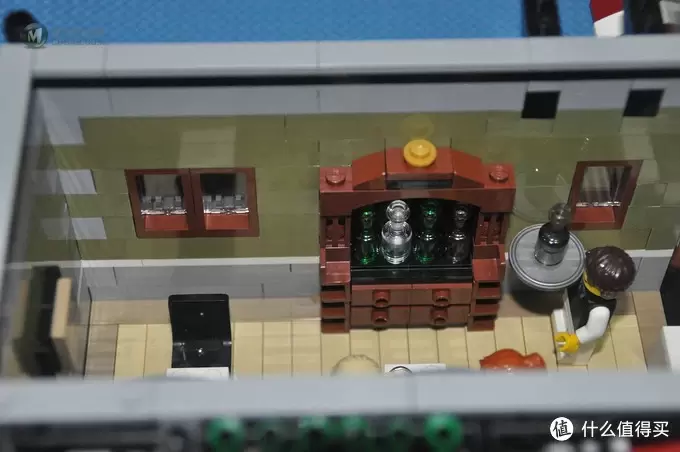 单反毁一生，LEGO穷三代 篇二十二：LEGO 街景系列 10243 Parisian Resturant  巴黎餐厅