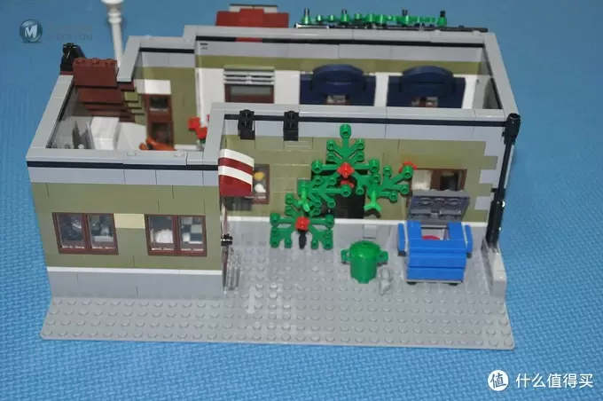 单反毁一生，LEGO穷三代 篇二十二：LEGO 街景系列 10243 Parisian Resturant  巴黎餐厅