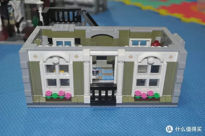 单反毁一生，LEGO穷三代 篇二十二：LEGO 街景系列 10243 Parisian Resturant  巴黎餐厅