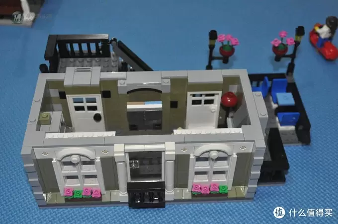 单反毁一生，LEGO穷三代 篇二十二：LEGO 街景系列 10243 Parisian Resturant  巴黎餐厅