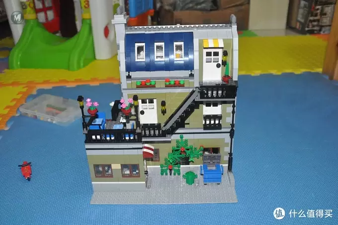 单反毁一生，LEGO穷三代 篇二十二：LEGO 街景系列 10243 Parisian Resturant  巴黎餐厅