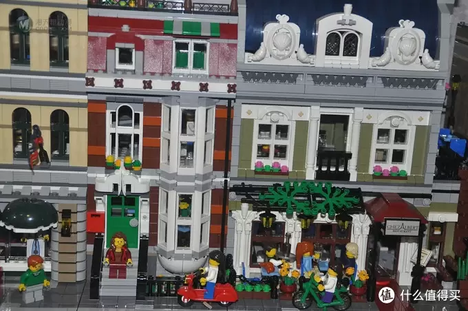 单反毁一生，LEGO穷三代 篇二十二：LEGO 街景系列 10243 Parisian Resturant  巴黎餐厅