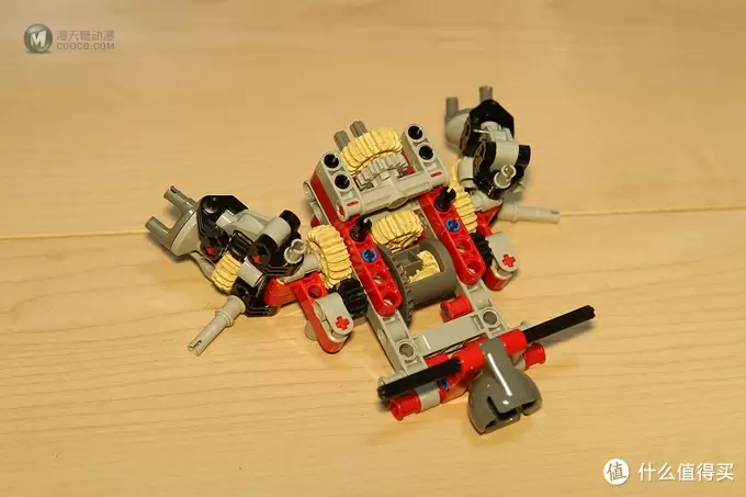 我的LEGO 乐高坑 篇一：2013年科技旗舰9398