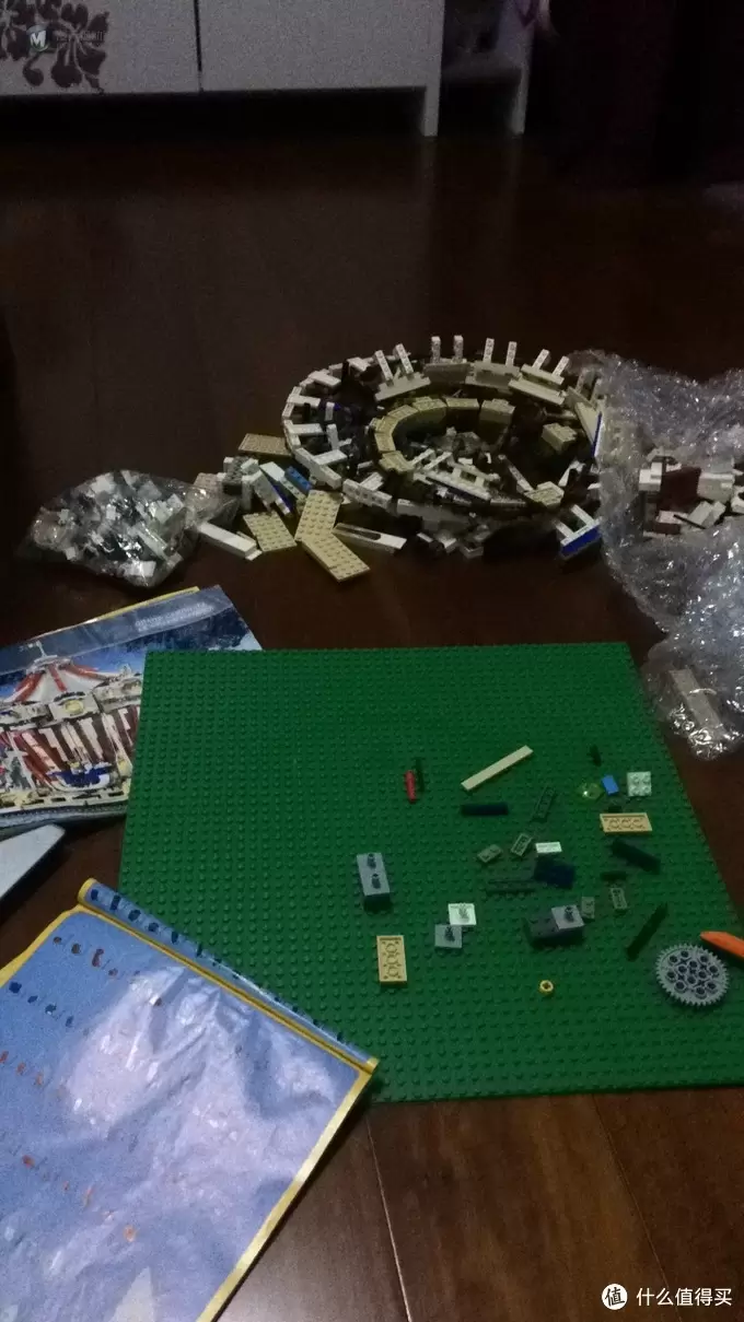 单反毁一生，LEGO穷三代 篇二十：【ebay好物分享会】每个女孩心中都有一个旋转木马的梦——年终巨献 LEGO 10196 旋转木马