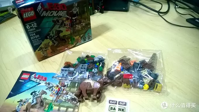 LEGO 乐高 Movie 70800 Getaway Glider 逃亡滑翔机 & Castle Forest Ambush 6024762 建筑玩具