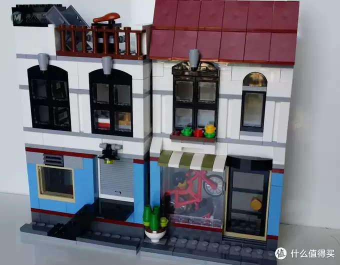 迷你街景：LEGO 乐高 31026 咖啡屋和单车店