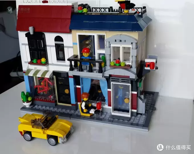迷你街景：LEGO 乐高 31026 咖啡屋和单车店