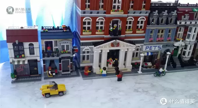 迷你街景：LEGO 乐高 31026 咖啡屋和单车店