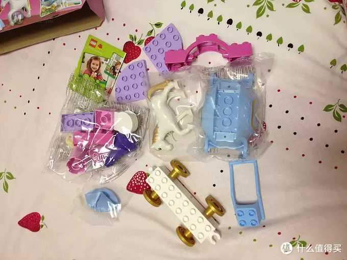 粉嫩公主梦：LEGO 乐高 得宝 迪士尼系列 灰姑娘的魔幻马车 41053/6153