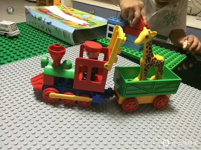 只为了那只可爱的长颈鹿：LEGO 乐高 得宝主题拼砌系列 动物园训练 6144