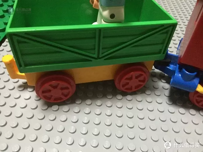 只为了那只可爱的长颈鹿：LEGO 乐高 得宝主题拼砌系列 动物园训练 6144