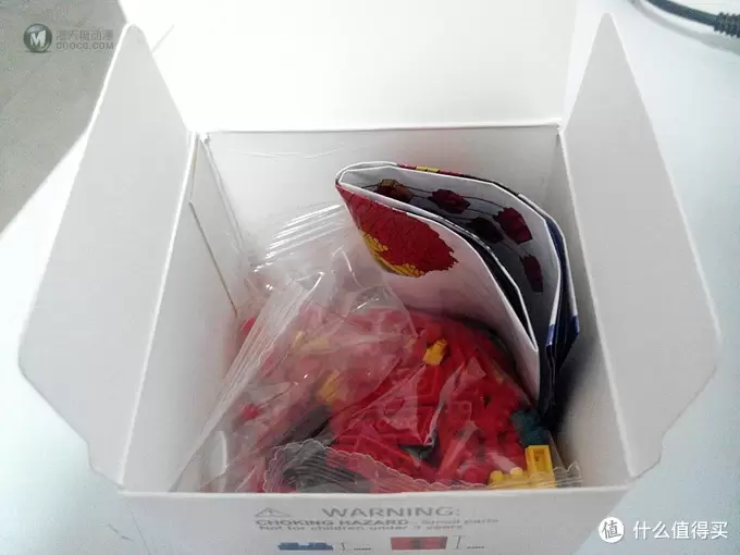 逛玩具展，为入手LEGO练手：LOZ 颗粒积木 钢铁侠
