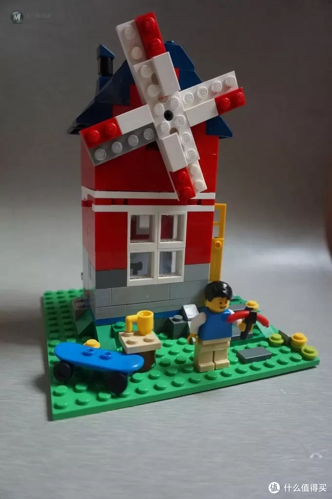 满是童趣和回忆：晒熊孩子的一堆 LEGO 乐高和类乐高