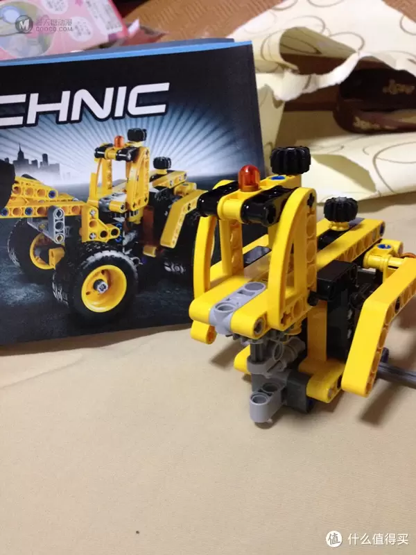 乐高是个坑，入坑需谨慎！LEGO 乐高 机械组 L42023 建筑车辆套装