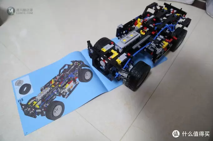 LEGO 乐高 8110 奔驰乌尼莫克 — 科技旗舰中的精品