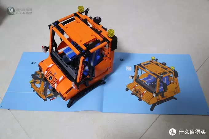LEGO 乐高 8110 奔驰乌尼莫克 — 科技旗舰中的精品