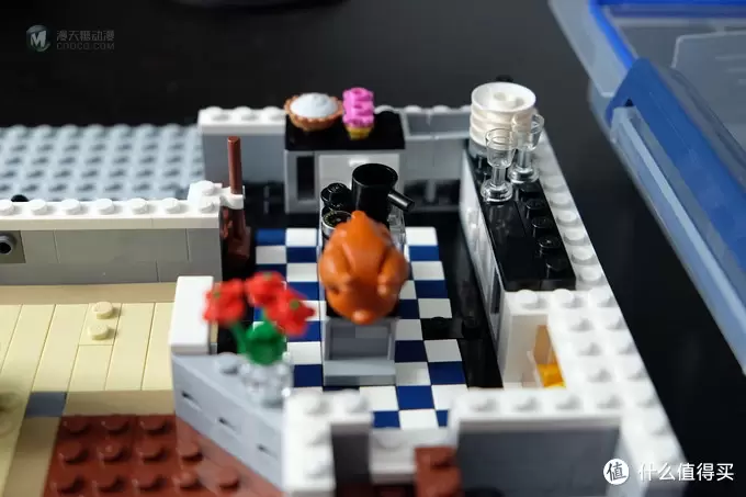 我的街景系列 篇二：浪漫的 LEGO 乐高 创意系列 巴黎餐厅 Parisian Restaurant 10243