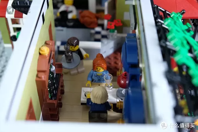 我的街景系列 篇二：浪漫的 LEGO 乐高 创意系列 巴黎餐厅 Parisian Restaurant 10243