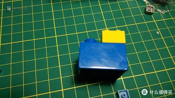 白菜价 loz 俐智 擎天柱 拼装积木，与LEGO 颗粒主观对比