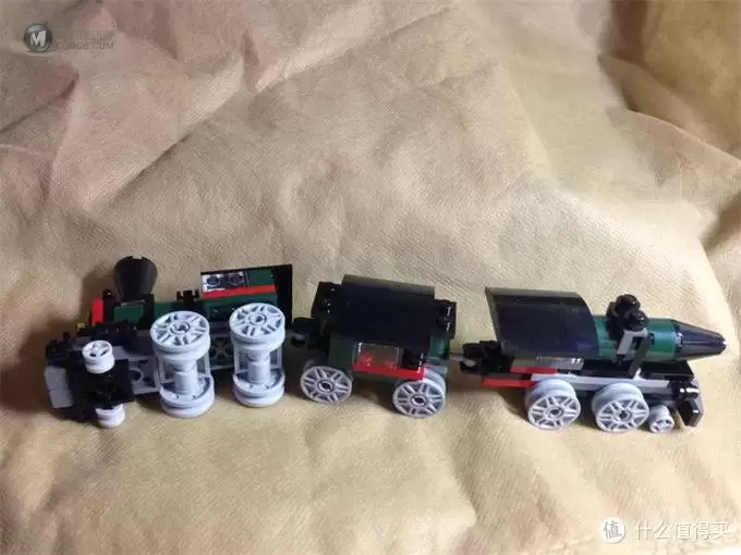 LEGO 乐高 创意百变组 31015 翡翠号列车  — 小积木 大智慧