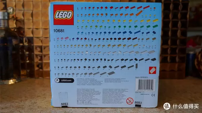LEGO 乐高 创意系列 积木组 10681 及拼装场景作品 — 简单的快乐