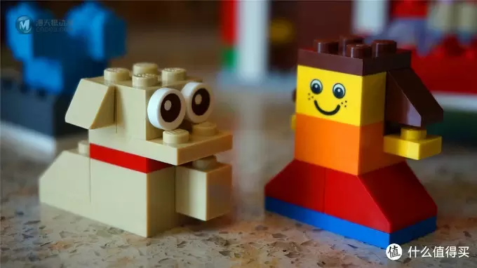 LEGO 乐高 创意系列 积木组 10681 及拼装场景作品 — 简单的快乐