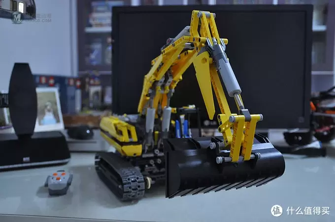 单反毁一生，LEGO穷三代 篇七：绝版 LEGO 乐高 8043 Technic科技系列 Motorized Excavator 挖掘机