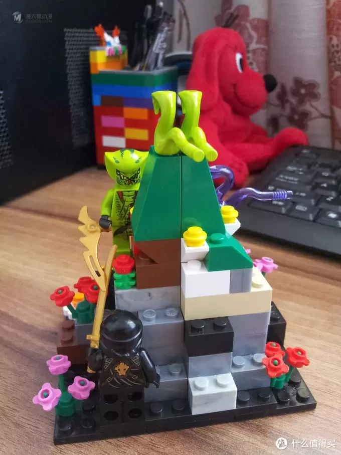 忍者的世界你不懂，但LEGO可以懂——LEGO 乐高 Ninjago Brickmaster 忍者砖书