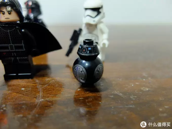 LEGO 乐高 75179 星球大战 Kylo Ren 钛战机 开箱