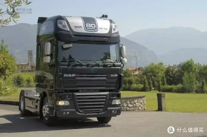 CORGI CC14122 DAF 105集装箱货柜运输车模型
