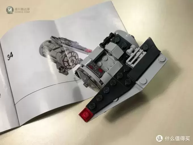 乐高这个大坑 篇三十五：#晒单大赛#Lego 乐高 Star Wars 75161 ￼￼乐高星球大战 钛攻击机迷你战机