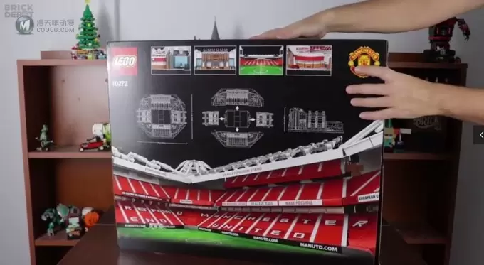 乐高 10272 Old Trafford – Manchester United 开箱测评到！