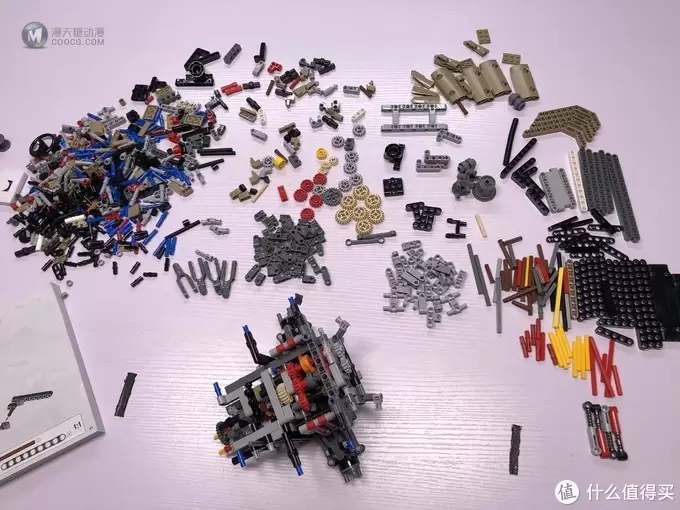 砖头的信仰—首测LEGO 42110 全新一代路虎Defender