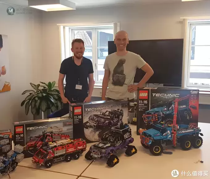 砖头的信仰—首测LEGO 42110 全新一代路虎Defender