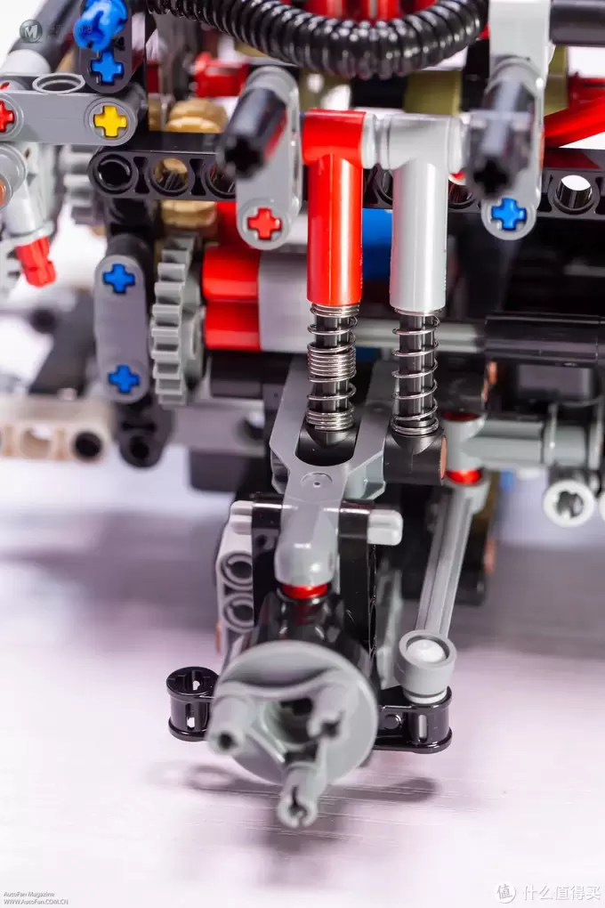 砖头的信仰—首测LEGO 42110 全新一代路虎Defender