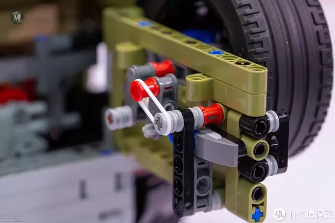 砖头的信仰—首测LEGO 42110 全新一代路虎Defender