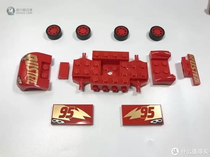 LEGO 乐高 拼拼乐 篇206： 小拼砌师 赛车总动员 10743 Smokey的车库