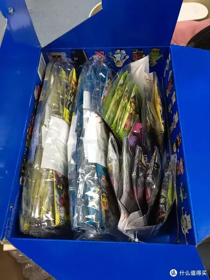 入坑5年，今天才发现你的美—LEGO人仔抽抽乐开箱