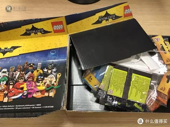 入坑5年，今天才发现你的美—LEGO人仔抽抽乐开箱
