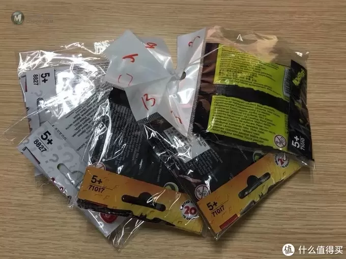 入坑5年，今天才发现你的美—LEGO人仔抽抽乐开箱