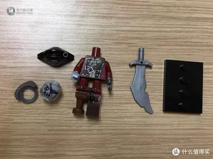 入坑5年，今天才发现你的美—LEGO人仔抽抽乐开箱