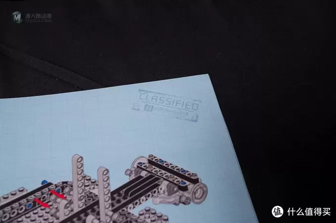 一不小心落坑里：LEGO 乐高 76023 Tumbler 蝙蝠车电影版开箱