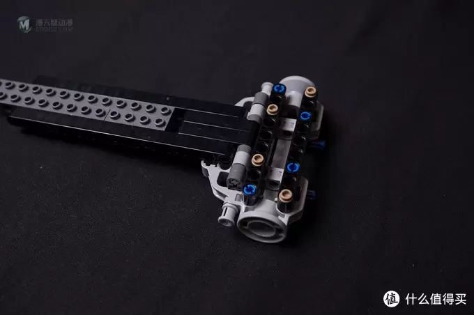 一不小心落坑里：LEGO 乐高 76023 Tumbler 蝙蝠车电影版开箱