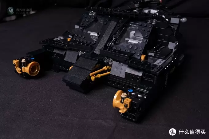 一不小心落坑里：LEGO 乐高 76023 Tumbler 蝙蝠车电影版开箱