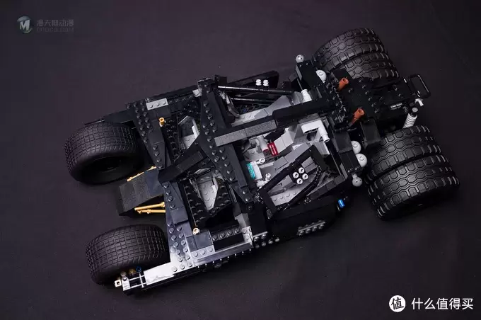 一不小心落坑里：LEGO 乐高 76023 Tumbler 蝙蝠车电影版开箱