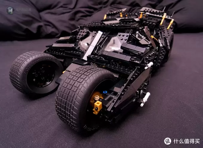 一不小心落坑里：LEGO 乐高 76023 Tumbler 蝙蝠车电影版开箱