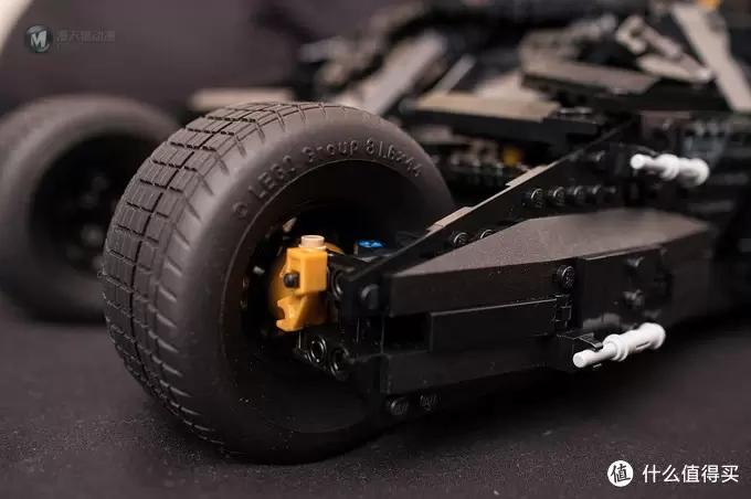 一不小心落坑里：LEGO 乐高 76023 Tumbler 蝙蝠车电影版开箱